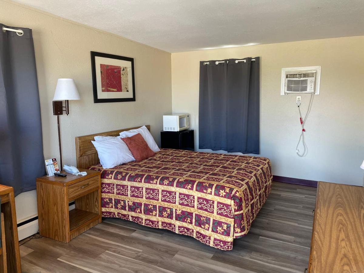 Rivers Inn Fort Madison エクステリア 写真