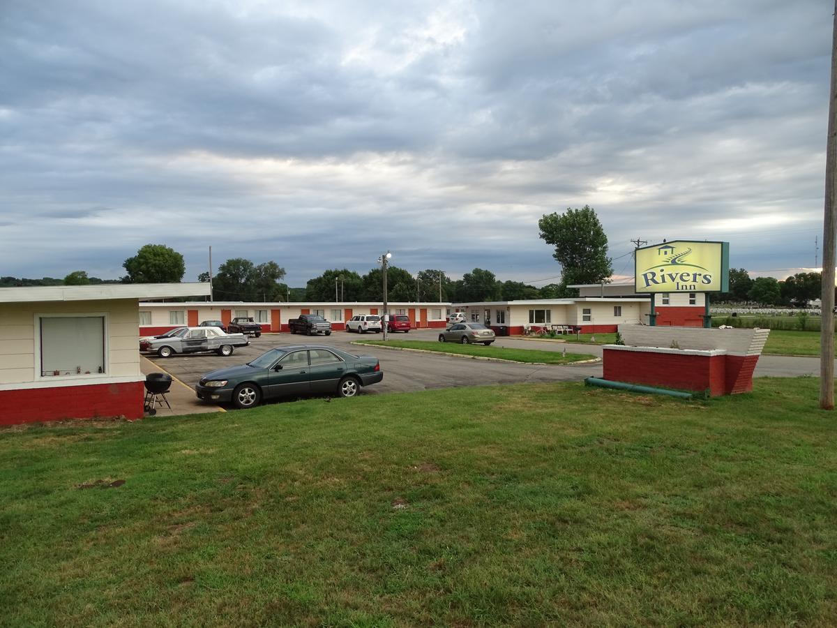 Rivers Inn Fort Madison エクステリア 写真