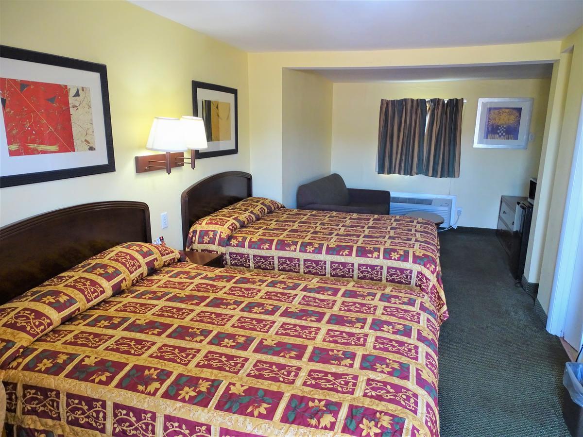 Rivers Inn Fort Madison エクステリア 写真